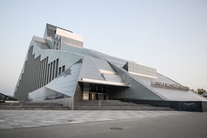 Latvijas Nacionālās Bibliotēkas ēka izvirzīta investīciju izstādes „MIPIM 2015” arhitektūras darbu konkursa otrajai kārtai