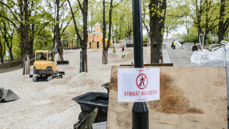 Rīgas domes priekšsēdētājs pārbaudīs rekonstrukcijas darbu gaitu Grīziņkalna parkā un Ziedoņdārzā