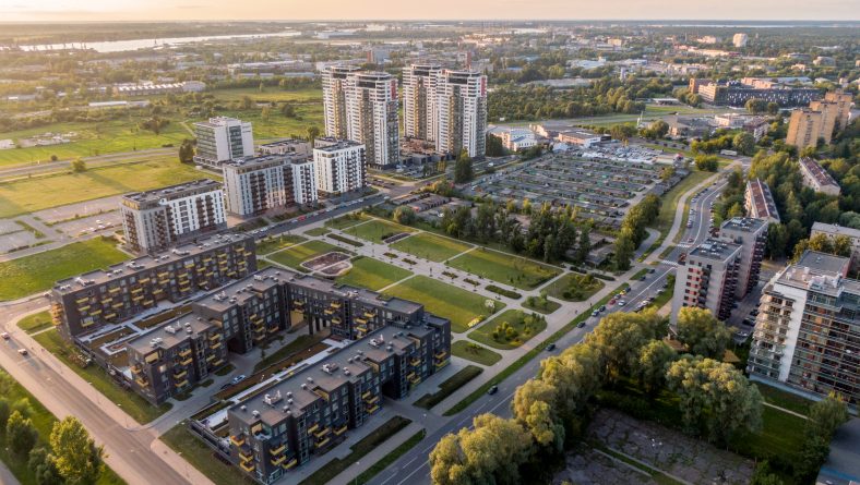 Rīgas dome Satversmes tiesā apstrīdēs ministra lēmumu par Rīgas teritorijas plānojuma apturēšanu