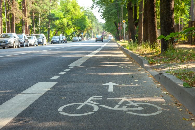 Izsludināta pieteikšanās starptautiskai inovāciju atbalsta programmai mikromobilitātes veicināšanai K.Barona ielā