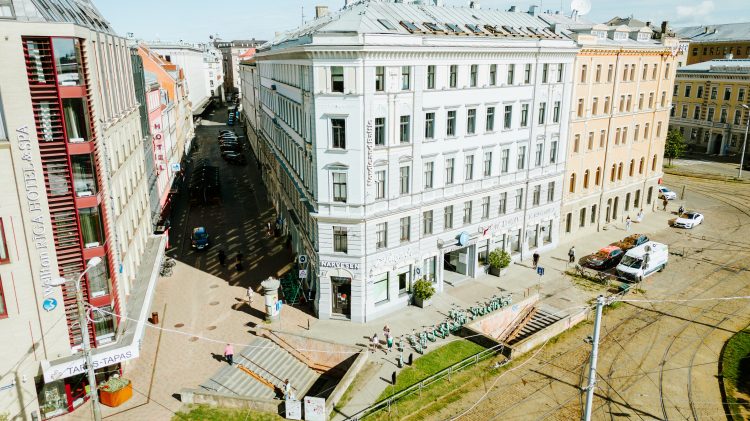 Rīgas pašvaldība iepazīstinās uzņēmējus un zemes, ēku īpašniekus ar Vaļņu ielas pārbūves projektu