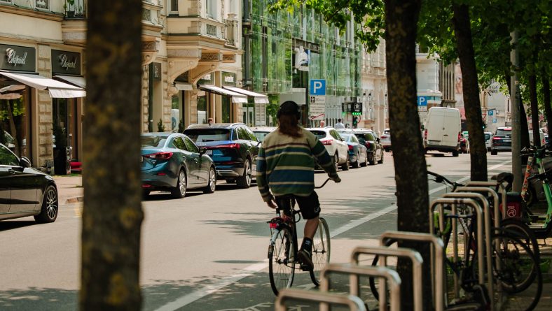 Rīgas pašvaldība informēs par vēsturiskā centra transporta un mobilitātes attīstības plānojumu