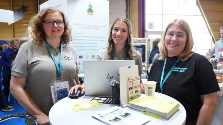 Izstādē “Māja 2026” konsultācijas sniegtas vairākiem simtiem rīdzinieku