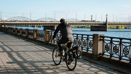 Velokoplietošanas pakalpojumu attīstība ilgtspējīgas mobilitātes veicināšanai (TRACER-X)